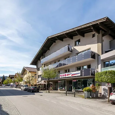 Im Zentrum